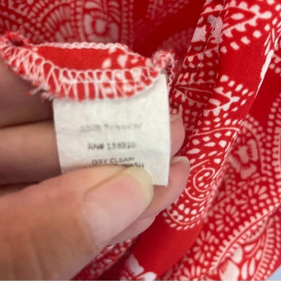 Show me your Mumu Riri Romper Red Aquarius Floral Ruffle Hem - Picture 9 of 10